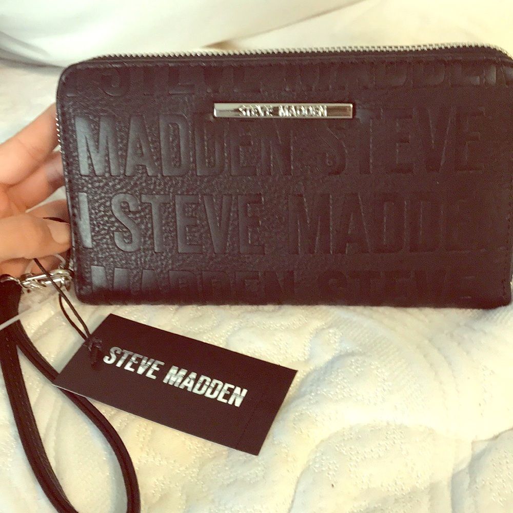 NWT Black Steve Madden Wallet